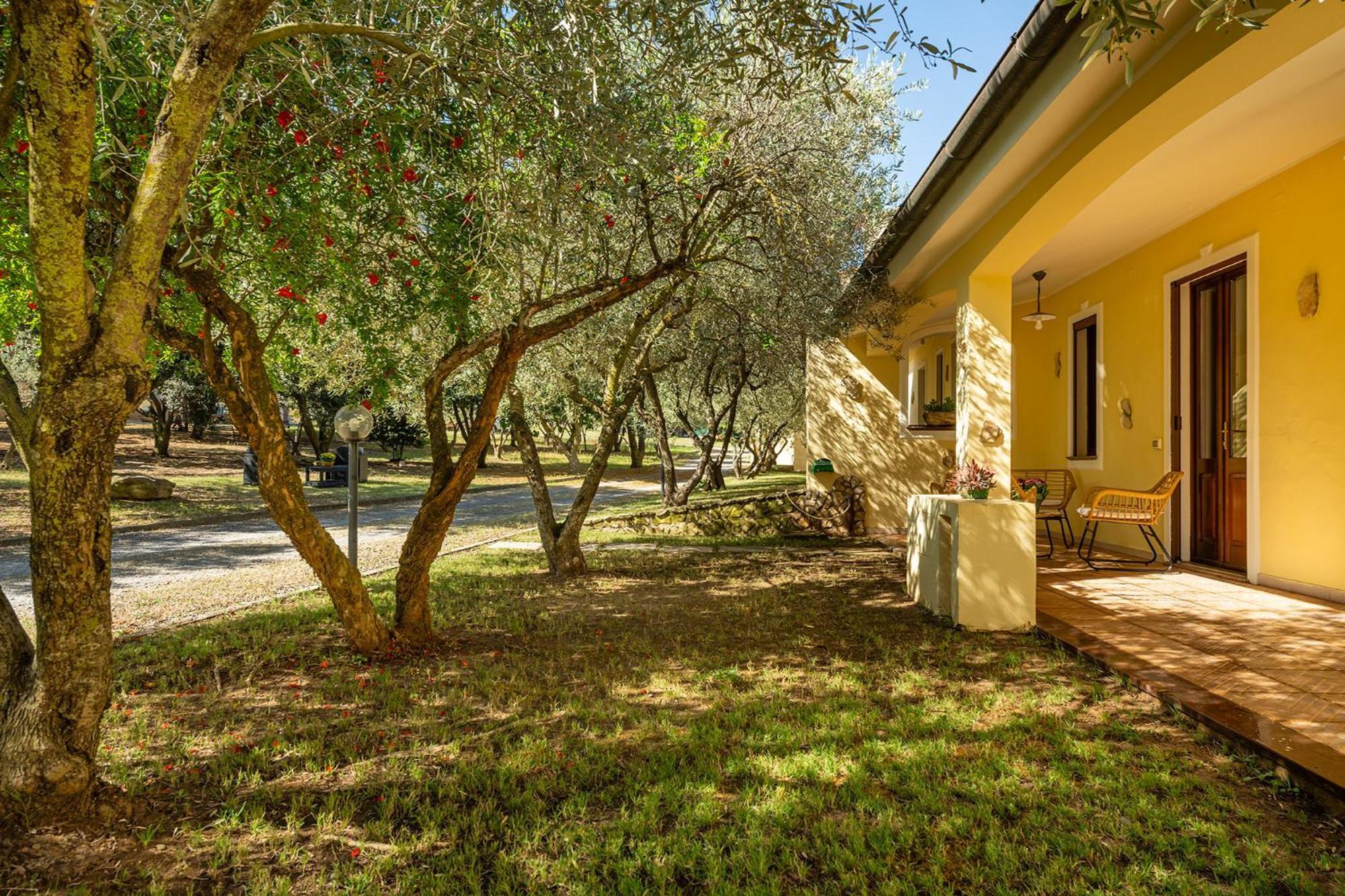 Residenza Parco Degli Ulivi Villa Villamassargia Buitenkant foto