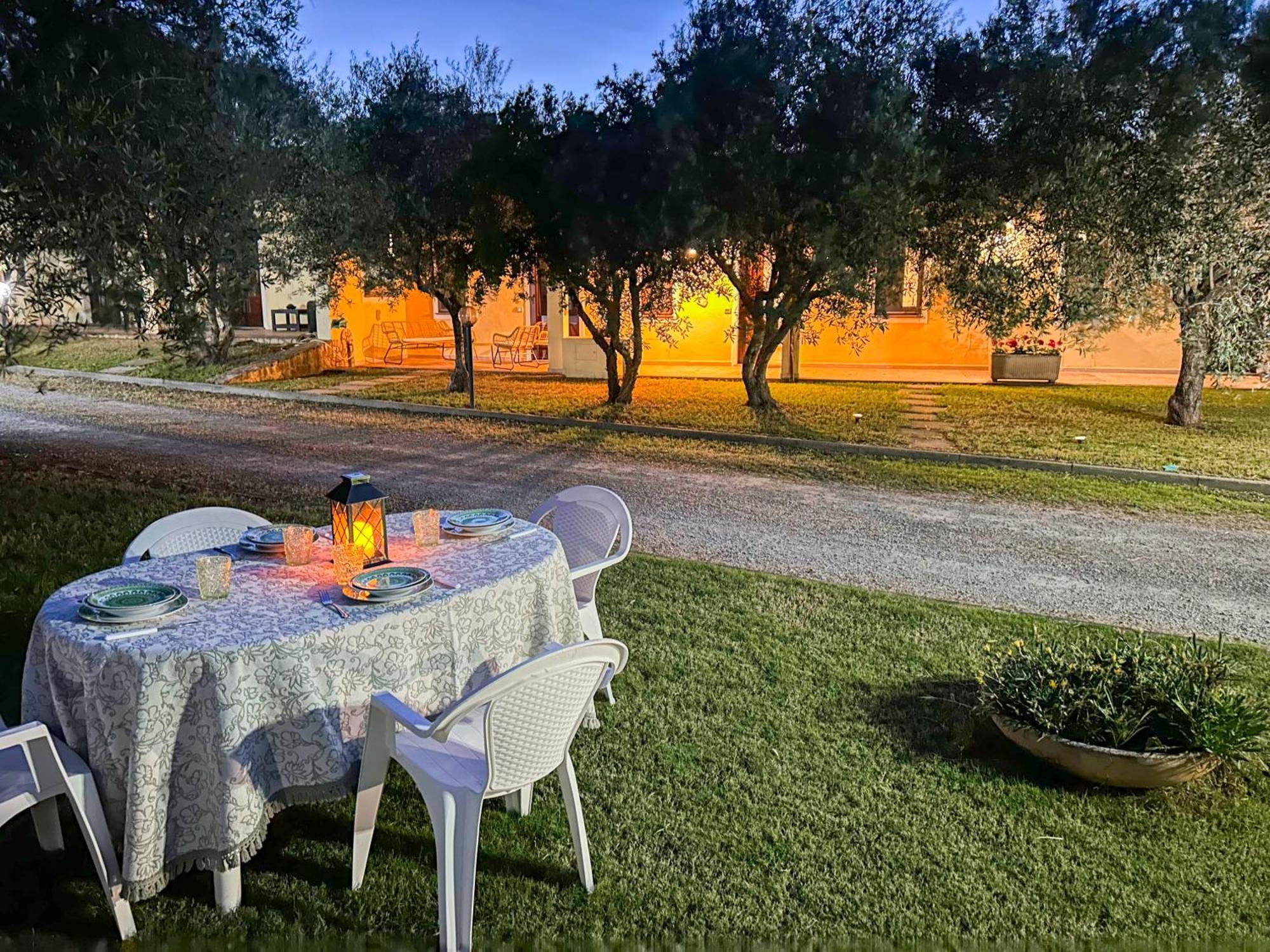 Residenza Parco Degli Ulivi Villa Villamassargia Buitenkant foto