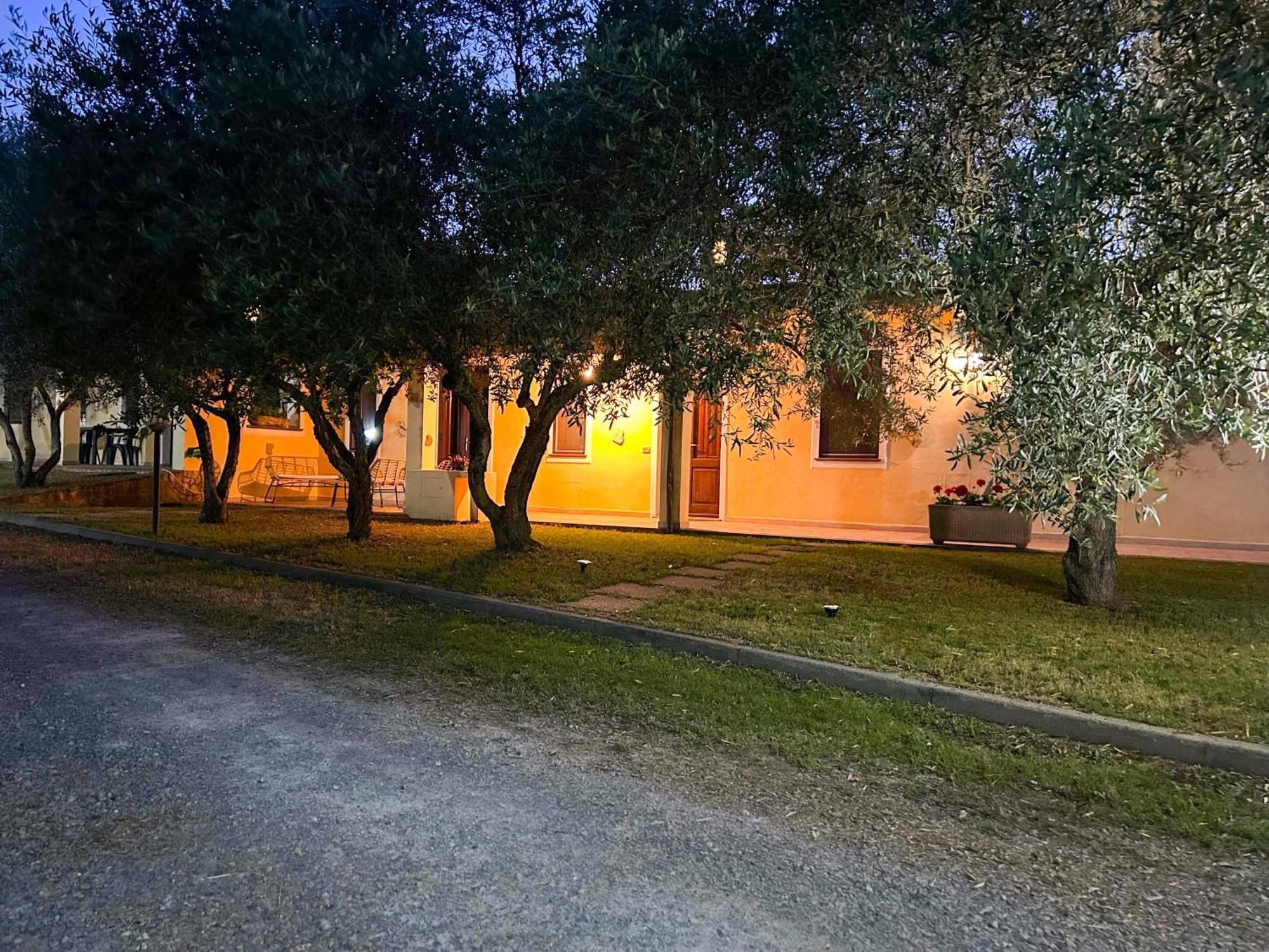 Residenza Parco Degli Ulivi Villa Villamassargia Buitenkant foto